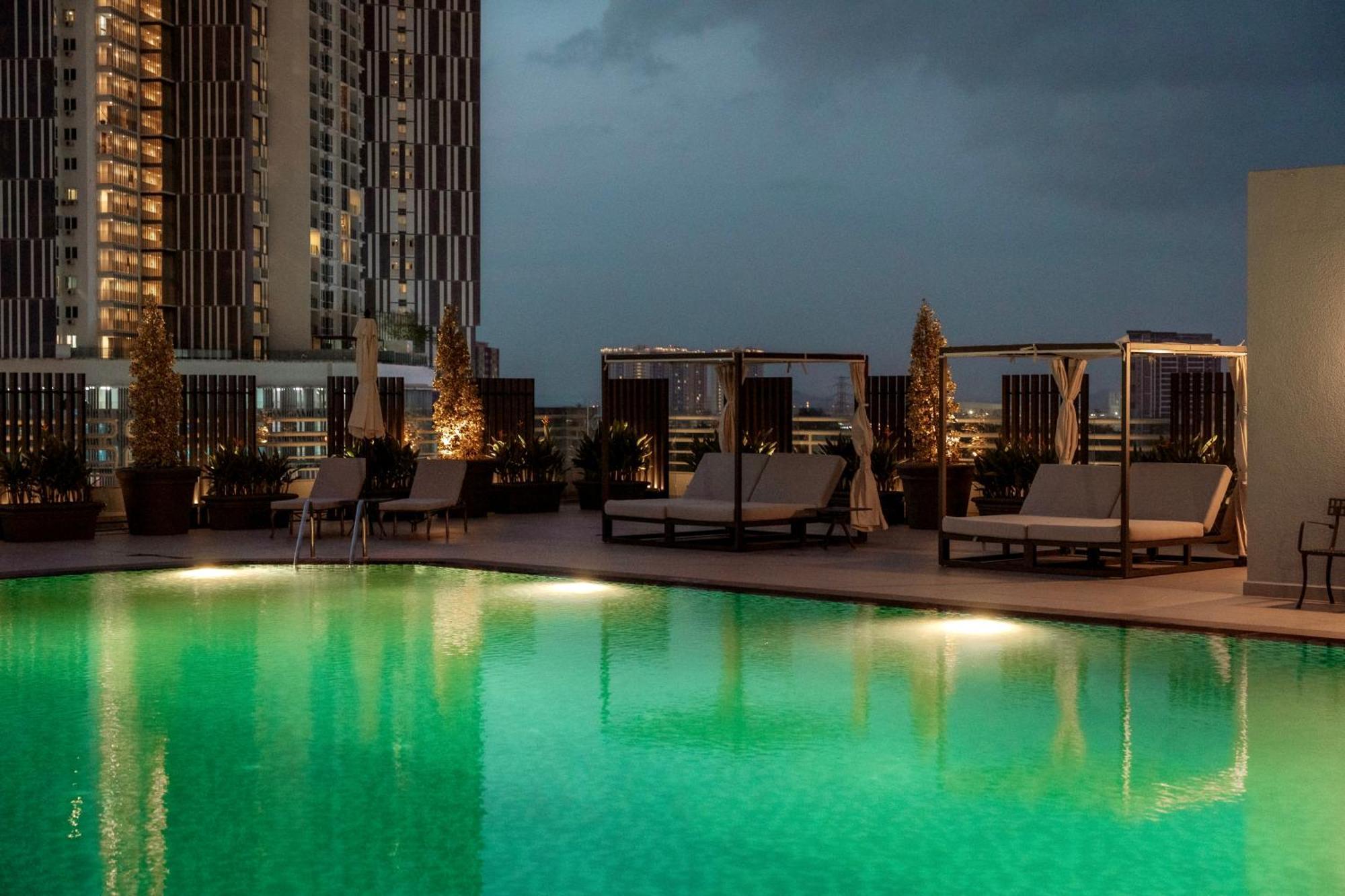 Dusit Princess Melaka Exterior photo